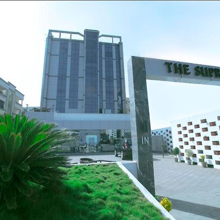 Hotel Supreme Visakhapatnam Dış mekan fotoğraf